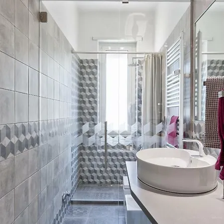 Quasi In Centro * تورينو