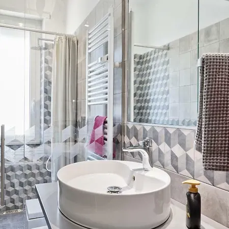 Apartament Quasi In Centro *