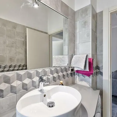 Quasi In Centro Apartament