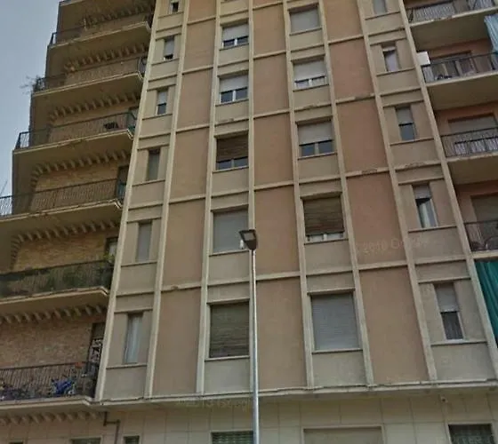 Quasi In Centro